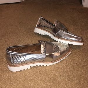 Crown Vintage Metallic Loafers